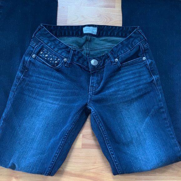 Jeans - Picture 3 of 5